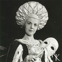beatrice-golqma_small_200x200_crop_and_resize_to_fit_478b24840a